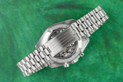 Omega Speedmaster 310.30.42.50.01.002 Moonwatch Crystal Sapphire UNWORN 2026